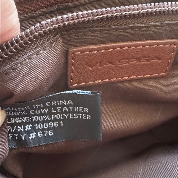 Via Spiga Chic Brown Leather Clutch Wristlet Gold-Tone Accents Zipper Closure - Picture 7 of 10